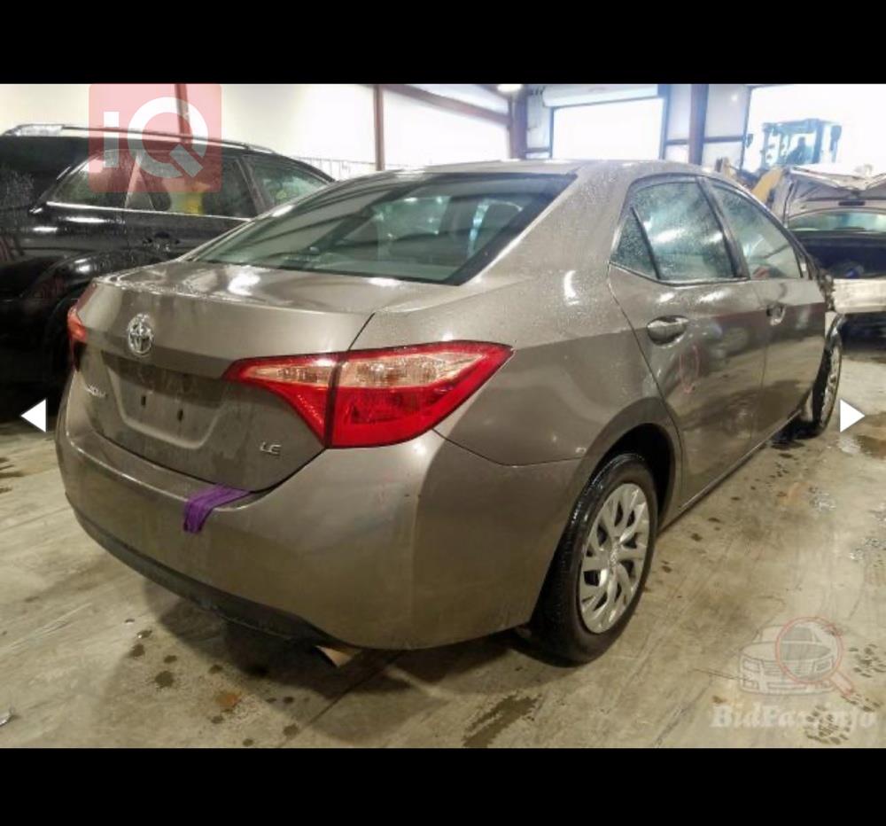 تۆیۆتا کۆرۆلا